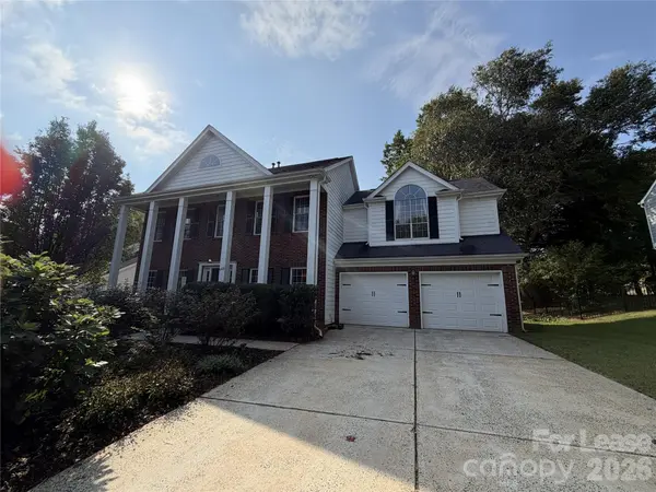 9106 Torrence Crossing DR, Huntersville, NC 28078