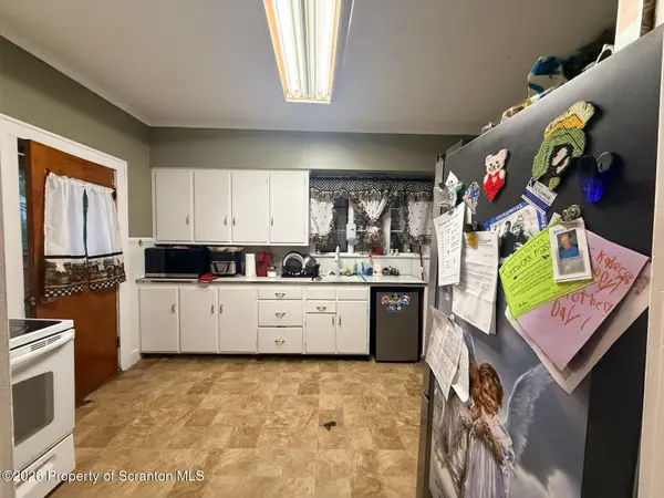 2121 Pittston AVE, Scranton, PA 18505
