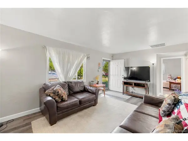 708 Zion, Aurora, CO 80011