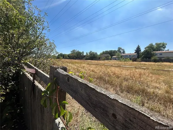 18098 E Bails, Aurora, CO 80017