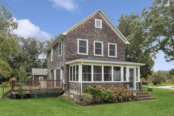 13700 Oregon RD, Cutchogue, NY 11935