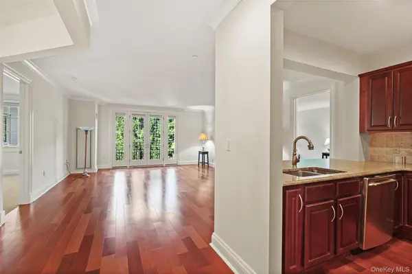 420 Trump PARK, Shrub Oak, NY 10588