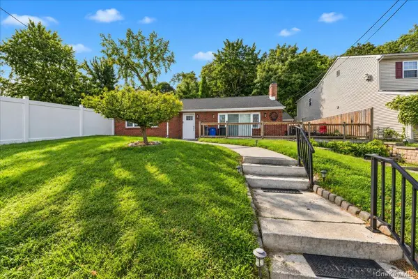 19 Cottage AVE, Newburgh, NY 12550