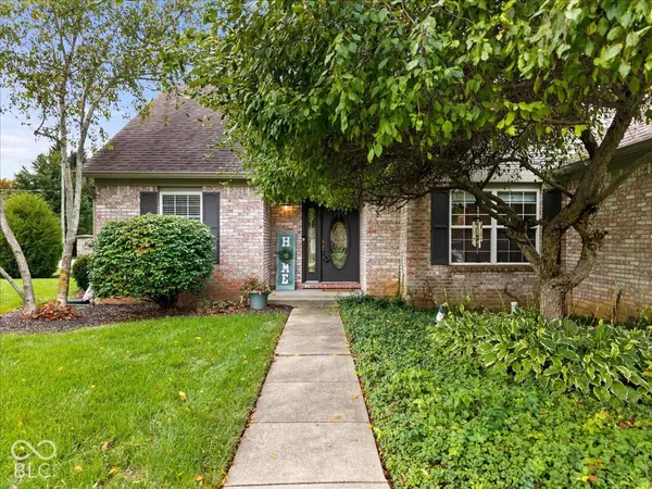 3015 Kindiwa CT, Carmel, IN 46033