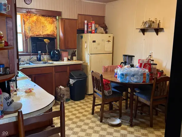 4213 Main ST, Coal City, IN 47427