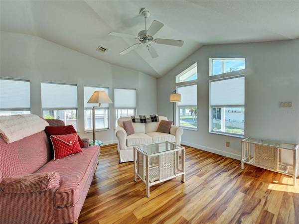 23 SIESTA CIR W, Osprey, FL, 34229 photo 11