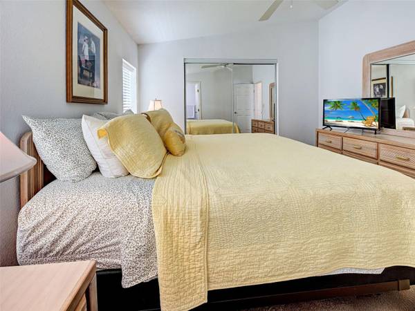 23 SIESTA CIR W, Osprey, FL, 34229 photo 27