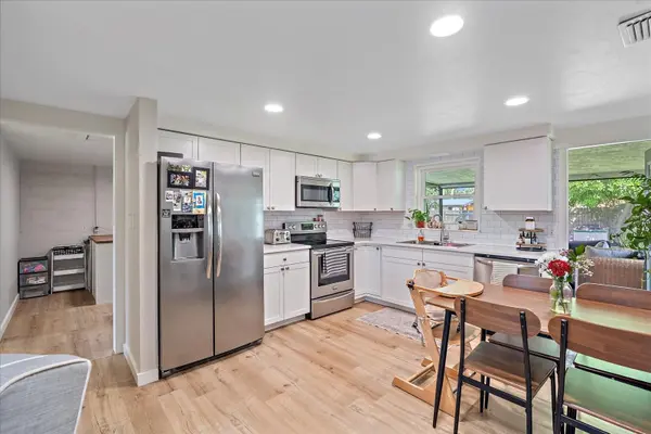 4455 MAYGOG RD, Sarasota, FL 34233