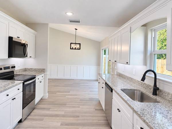 12744 SE 102ND TER, Belleview, FL 34420