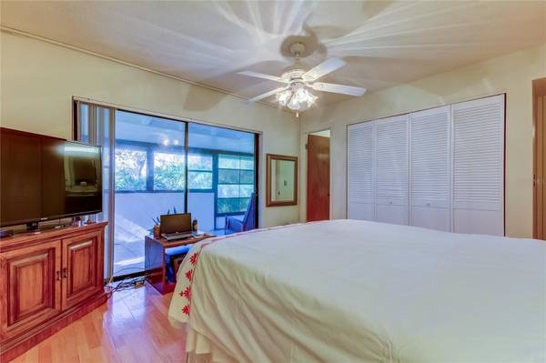 9537 86TH AVE #9537, Seminole, FL, 33777 photo 7