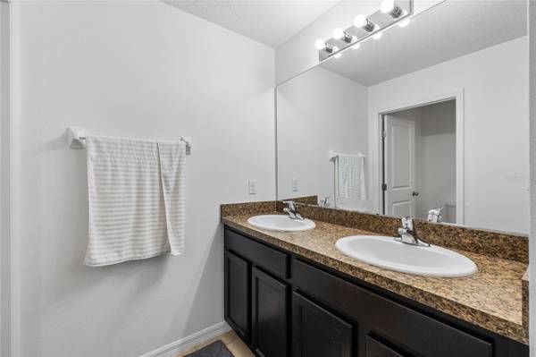 9646 TRONCAIS CIR, Thonotosassa, FL, 33592 photo 29