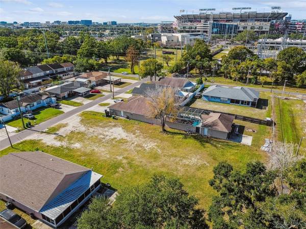 3337 W WOODLAWN AVE, Tampa, FL, 33607 photo 11