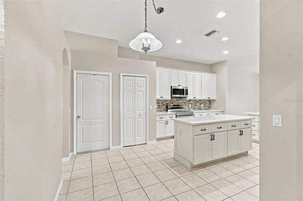 1815 WINN ARTHUR, Valrico, FL, 33594 photo 19
