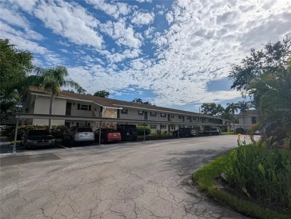 9851 113TH ST #108, Seminole, FL 33772