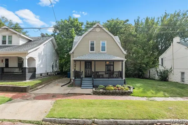 215 E 8th ST, Alton, IL 62002