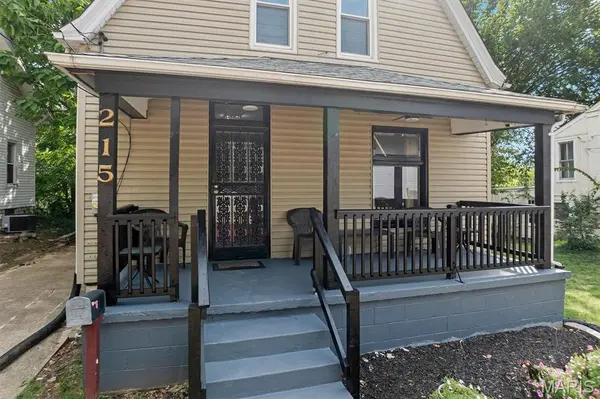 215 E 8th ST, Alton, IL 62002