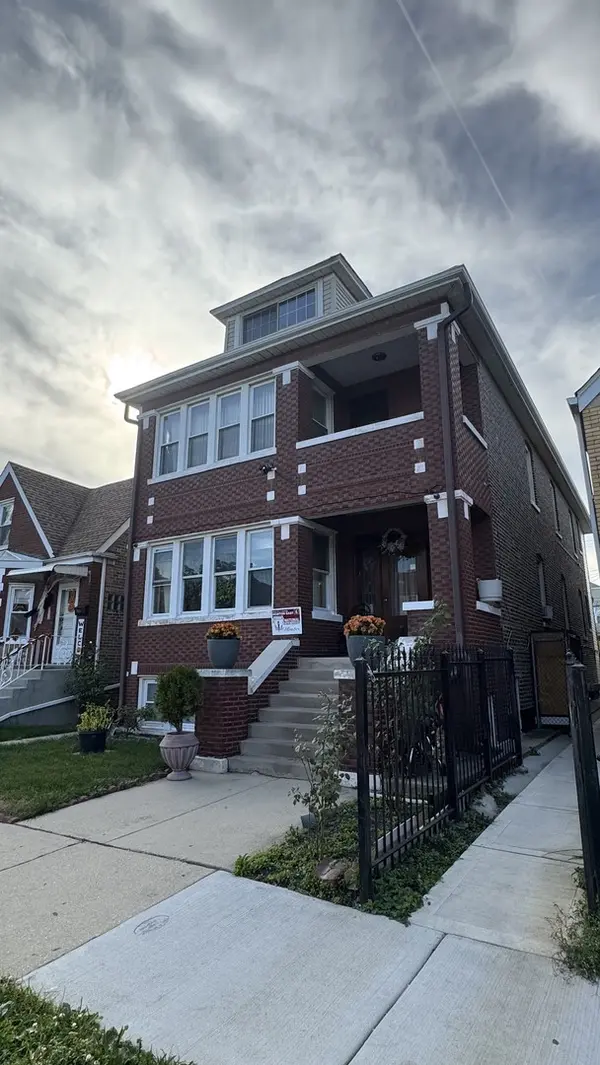1626 S 49th AVE, Cicero, IL 60804
