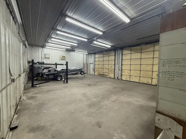 205 E 5th ST, Davenport, IA 52801