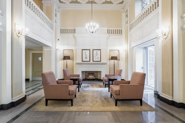 3520 N Lake Shore DR #7J, Chicago, IL 60657