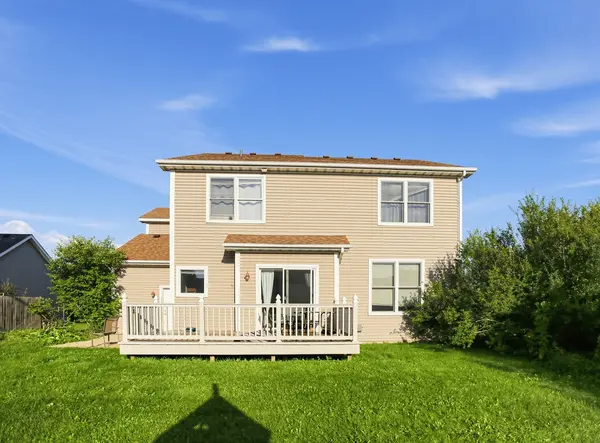 315 Stearn DR, Genoa, IL 60135