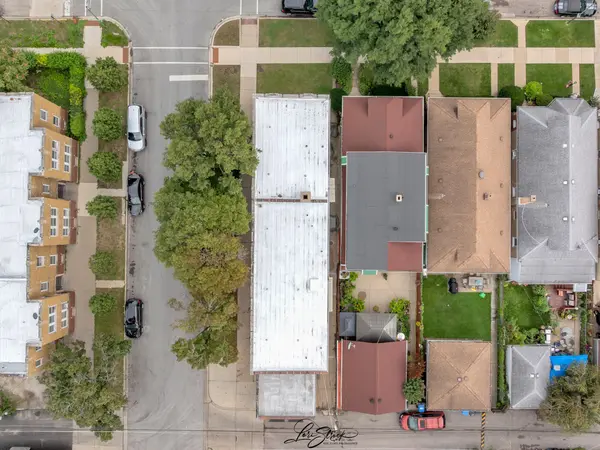 3058 N Lotus AVE, Chicago, IL 60641