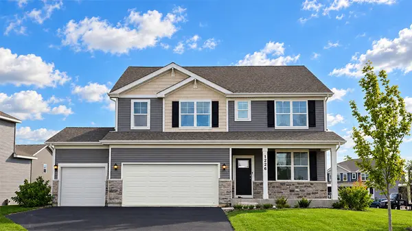 1226 Tiger Lily DR, Bartlett, IL 60103
