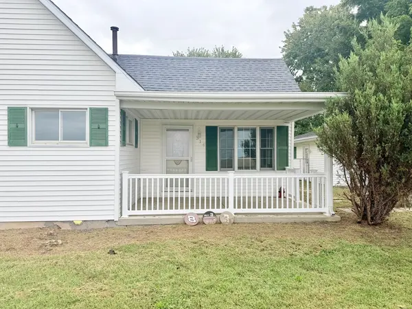 314 N Constant ST, Dawson, IL 62520