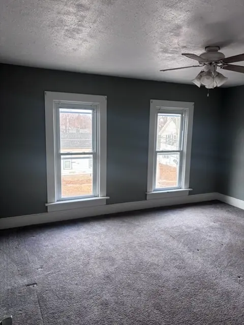 913 VINE ST, Davenport, IA 52804