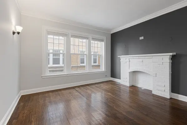1100 W Glenlake AVE #1, Chicago, IL 60660