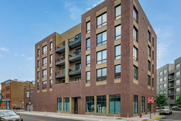 680 N Milwaukee AVE #604, Chicago, IL 60642