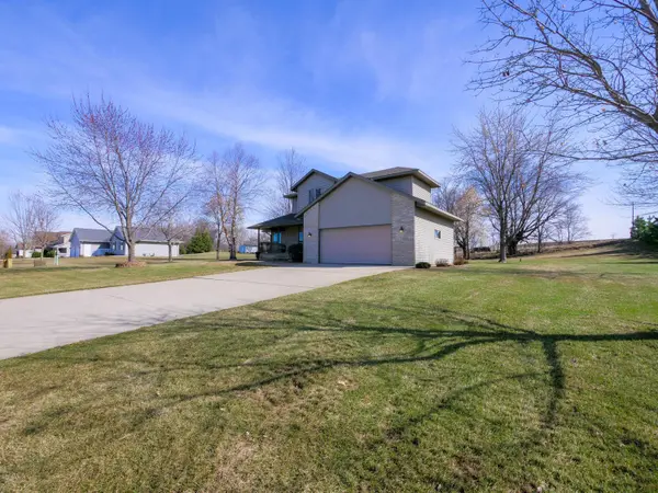 3900 Latoka View LN SW, Alexandria, MN 56308