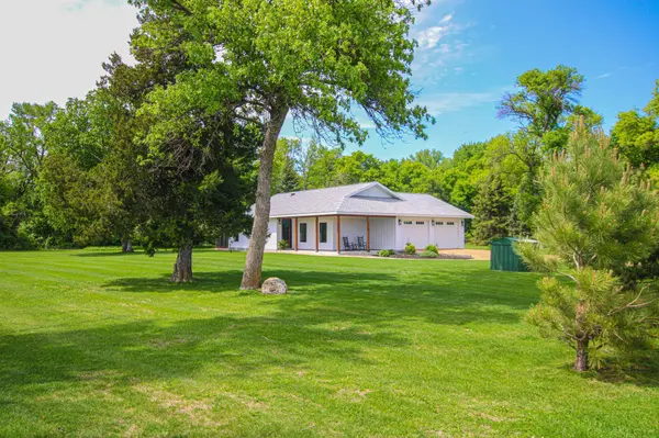 850 60th AVE SW, Danvers, MN 56231