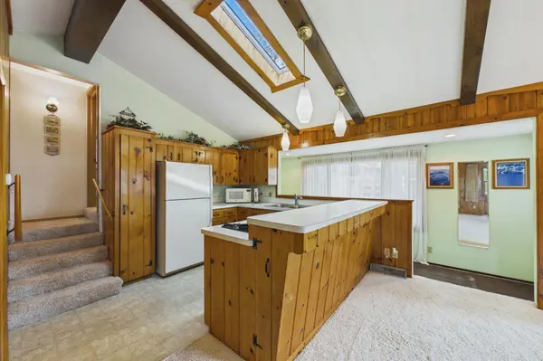 21327 OLD LAKE GEORGE BLVD, Oak Grove, MN 55303