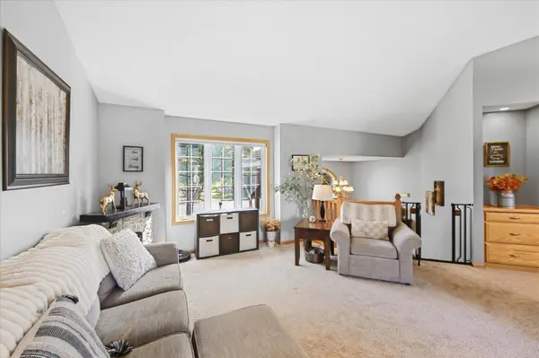 952 S Chestnut ST, Belle Plaine, MN 56011