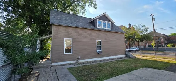 367 Blair AVE, Saint Paul, MN 55103