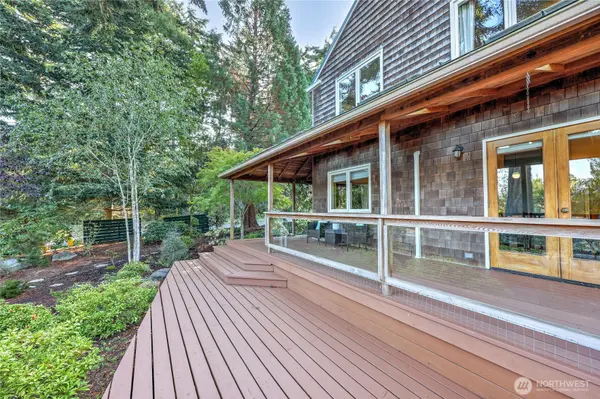 1925 Walnut ST, Port Townsend, WA 98368
