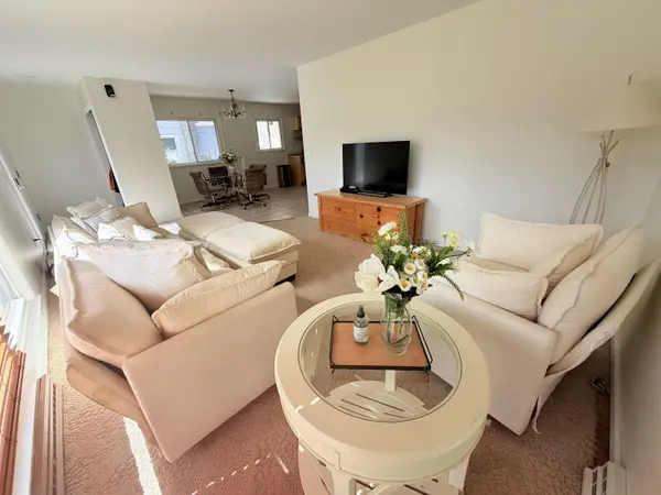 318 W ELM ST, Wautoma, WI 54982