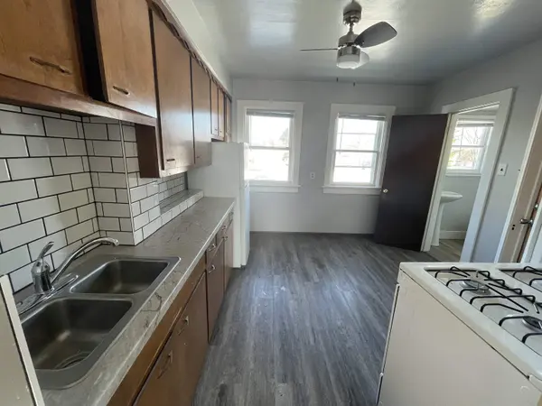 800 ST GEORGE ST, Green Bay, WI 54302-1425