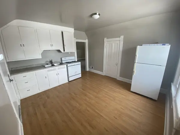 800 ST GEORGE ST, Green Bay, WI 54302-1425
