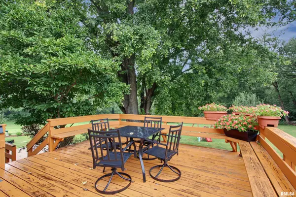 4221 COUNTRY MEADOWS LN, Quincy, IL 62305