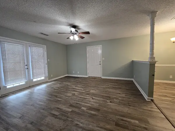 402 Jack Miller Blvd #F, Clarksville, TN 37042