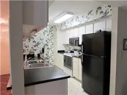 258 Hillsboro Pl, Nashville, TN 37215