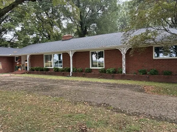 1015 Lake Dr, Tiptonville, TN 38079