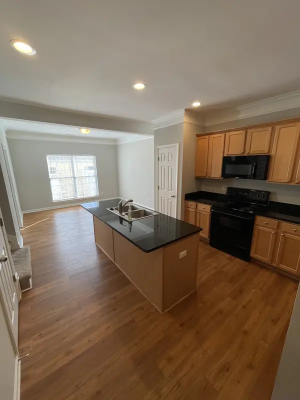7514 Lords Chapel Dr, Nashville, TN 37211