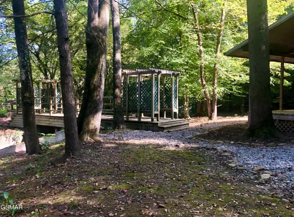 2944 McMahan Sawmill Road, Sevierville, TN 37862