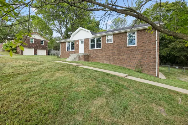 2762 Goodsprings Rd, Ashland City, TN 37015