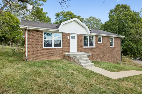 2762 Goodsprings Rd, Ashland City, TN 37015