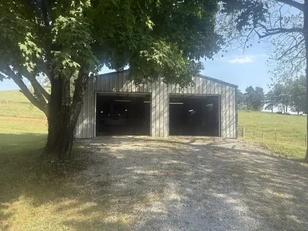 229 McClures Bend Ln, Carthage, TN 37030