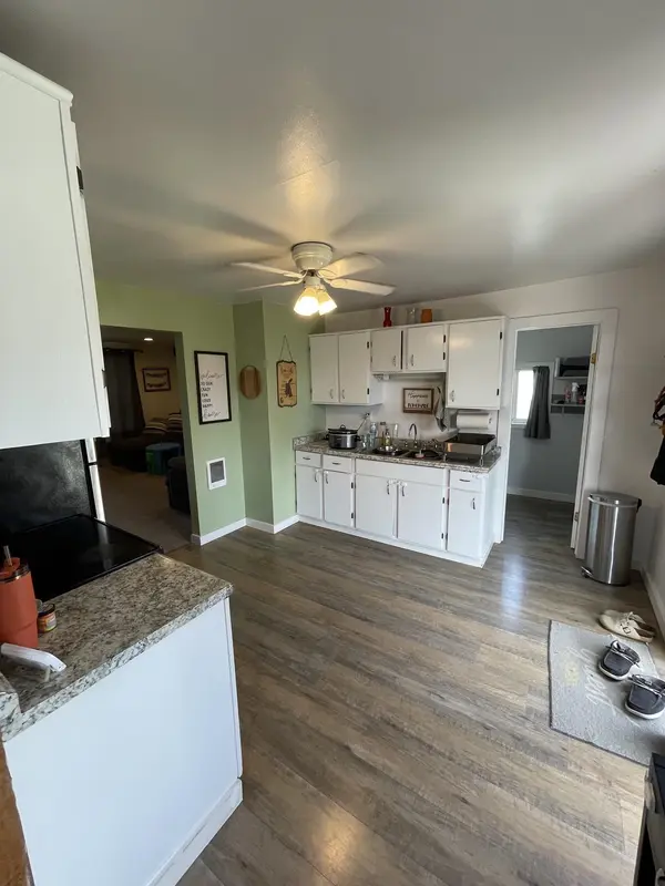 3624 N Washington St, Spokane, WA 99205-3056