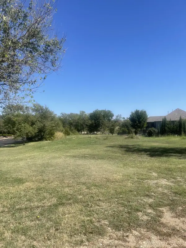 Lot 4 Block 1 Plaza Central Office Park Add, Wichita, KS 67206